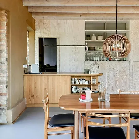 Modern Glass And Brick Retreat At Kronsee *